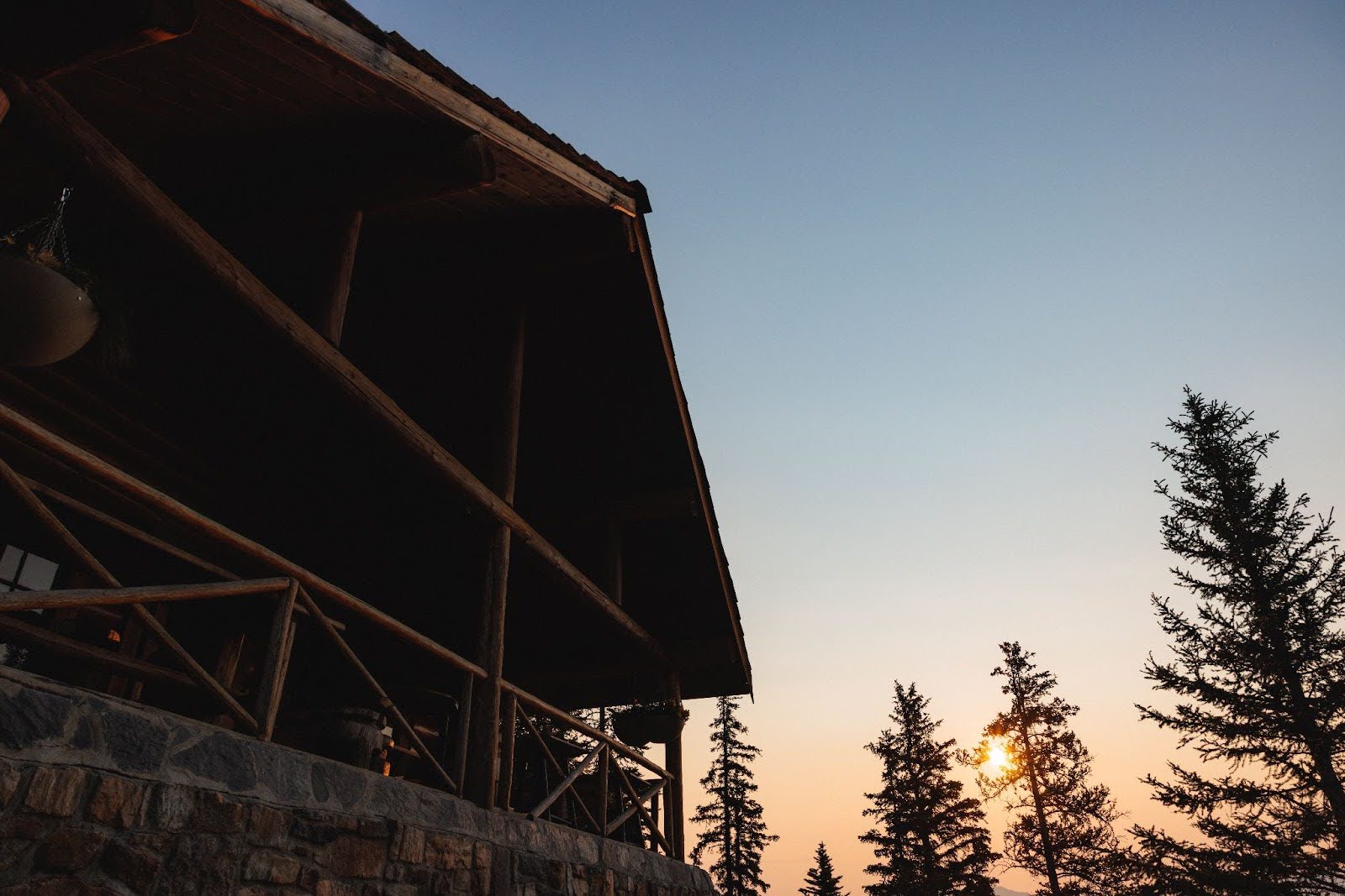 Lake Agnes Tea House